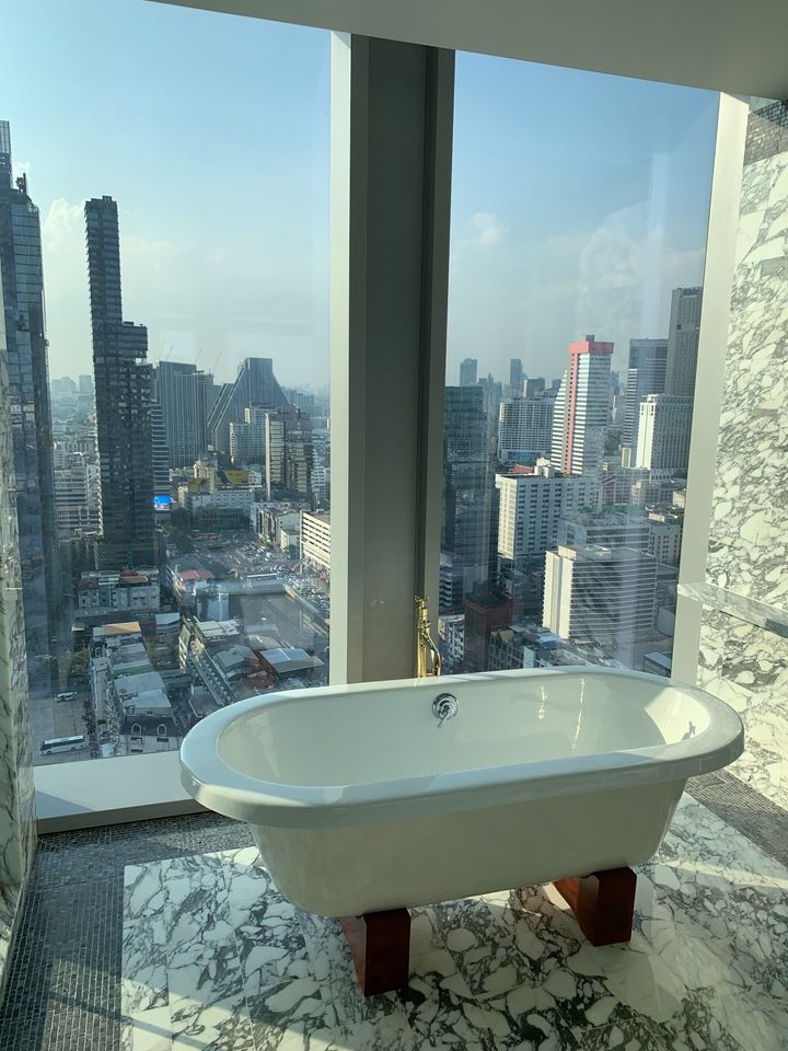 The Ritz Carlton Residences I BTS Chongnonsi I Penthouse I HL