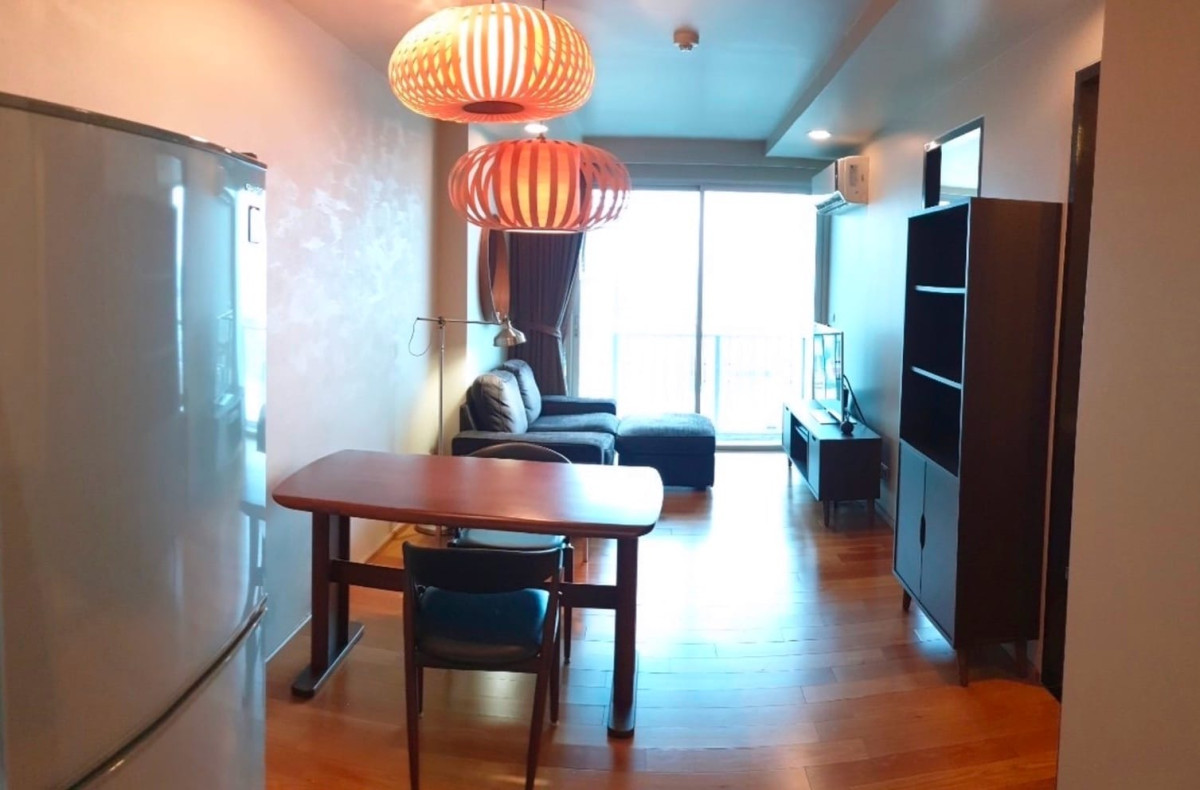 Abstracts Phahonyothin park I BTS ห้าแยกลาดพร้าว |good price, hot building #HL