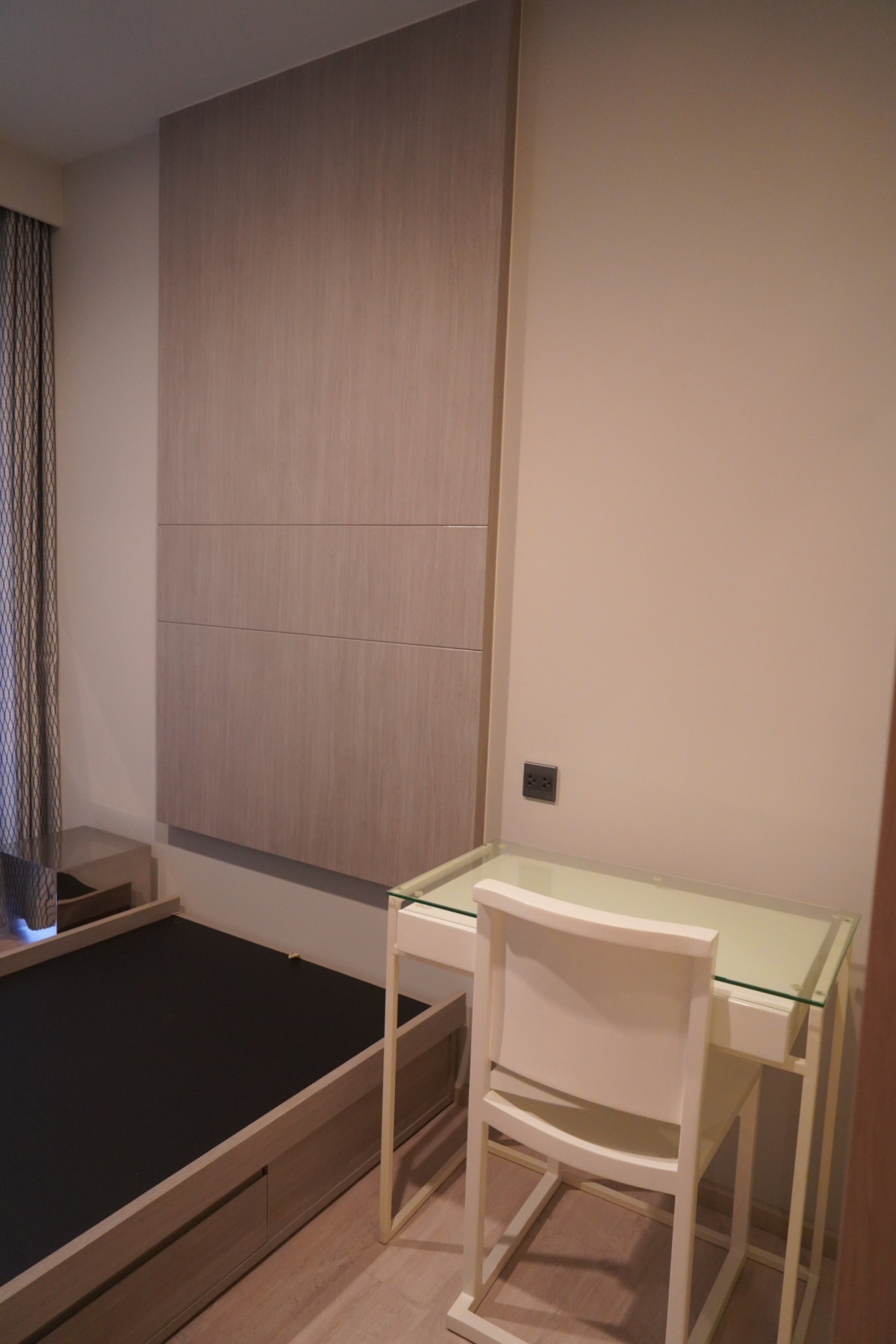 M THONGLOR 10 I BTS THONGLOR I PETFRIENDLY 2BEDROOM2BATHROOM READY TO MVOE IN 9.2MB FREE ALL TRANSFER I HL