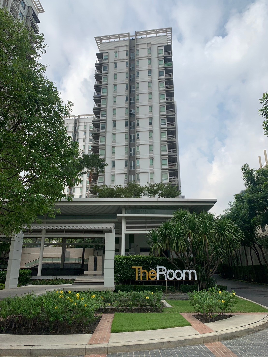 The Room Ratchada - Ladprao I MRT Lad Phrao I Good Price & New Room I HL