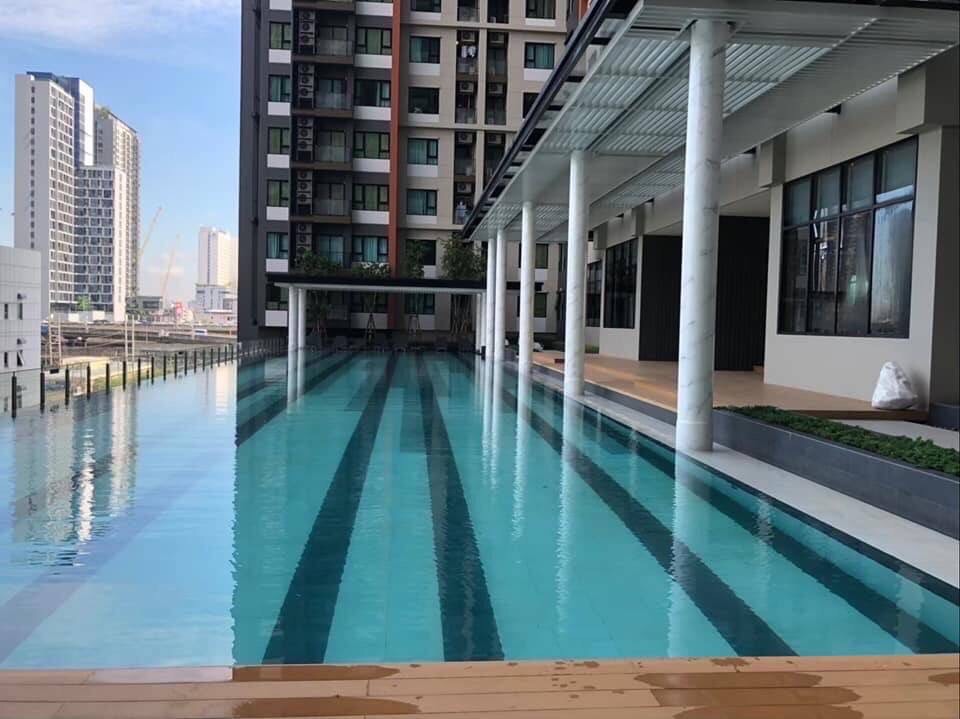 Life asoke | close to mrt เพชรบุรี | HL