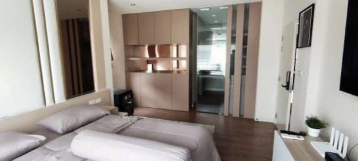 Life Bangkok Boulevard Wongwaen-Onnut 2 I Good Price & Nice House I HL