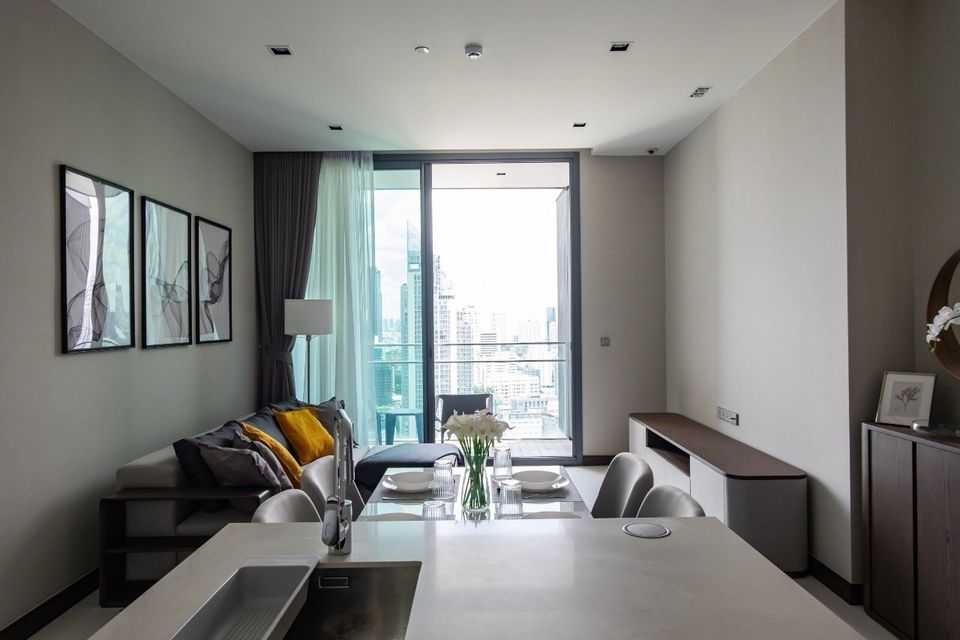 Q ONE SUKHUMVIT I BTS NANA I ULTIMATE CLASS 2BED2BATH READY FOR SALE HIGH FLOOR UNBLOCKING VIEW 37MB ONLY I HL