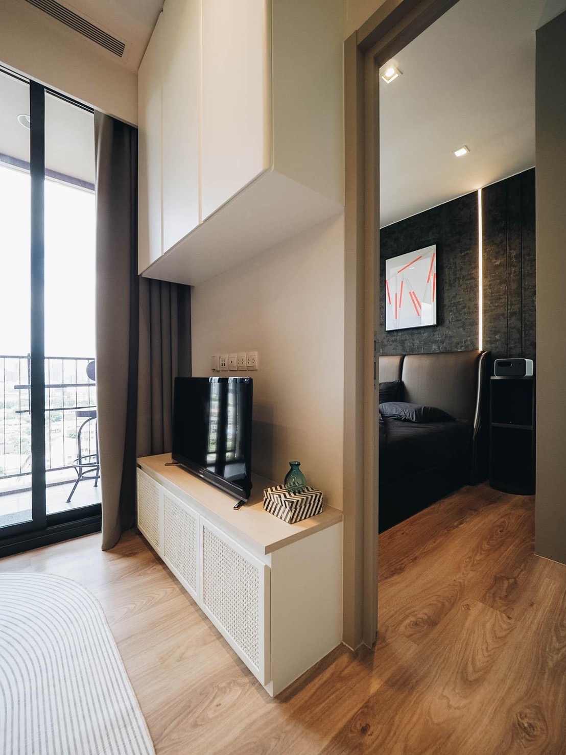 Oka Haus Sukhumvit 36 I BTS Thonglor I Beautiful Room Corner Room Nice View I #HL