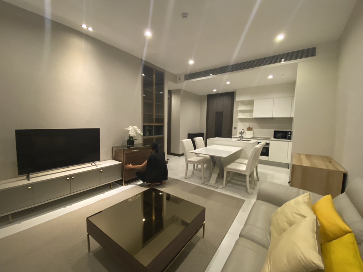 Q ONE SUKHUMVIT I BTS NANA I ULTIMATE CLASS 2BED2BATH READY FOR RENT HIGH FLOOR UNBLOCKING VIEW 90K ONLY I HL