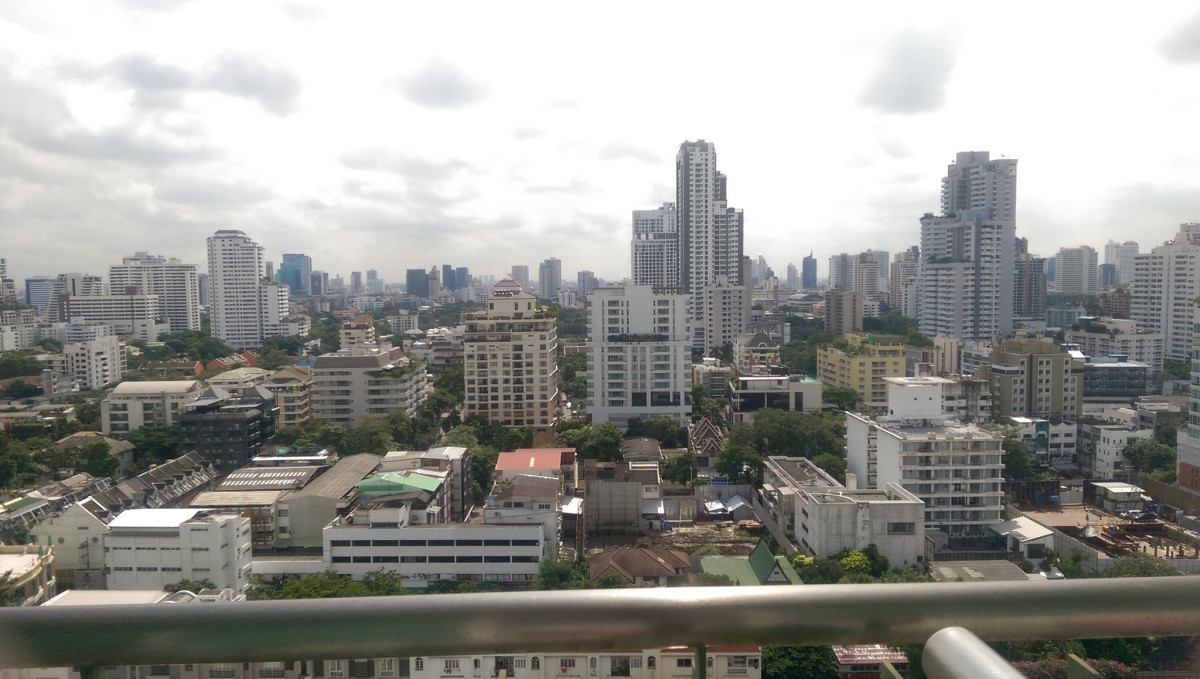 Wind Sukhumvit 23 I BTS Asoke , MRT Sukhumvit I #HL