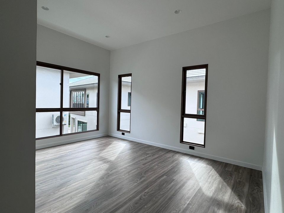 Burasiri Krungthep Kreetha | Brand New House for Rent ทำเลดี พร้อมเข้าอยู่ #HL