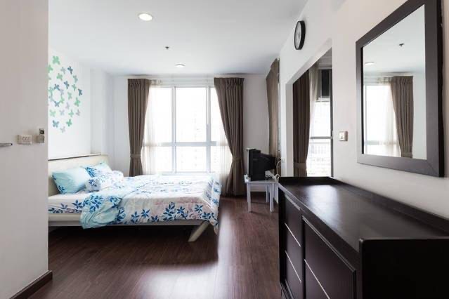 Life @Ratchada (Ladprao 36) I MRT Lad Phrao I Special Room I HL