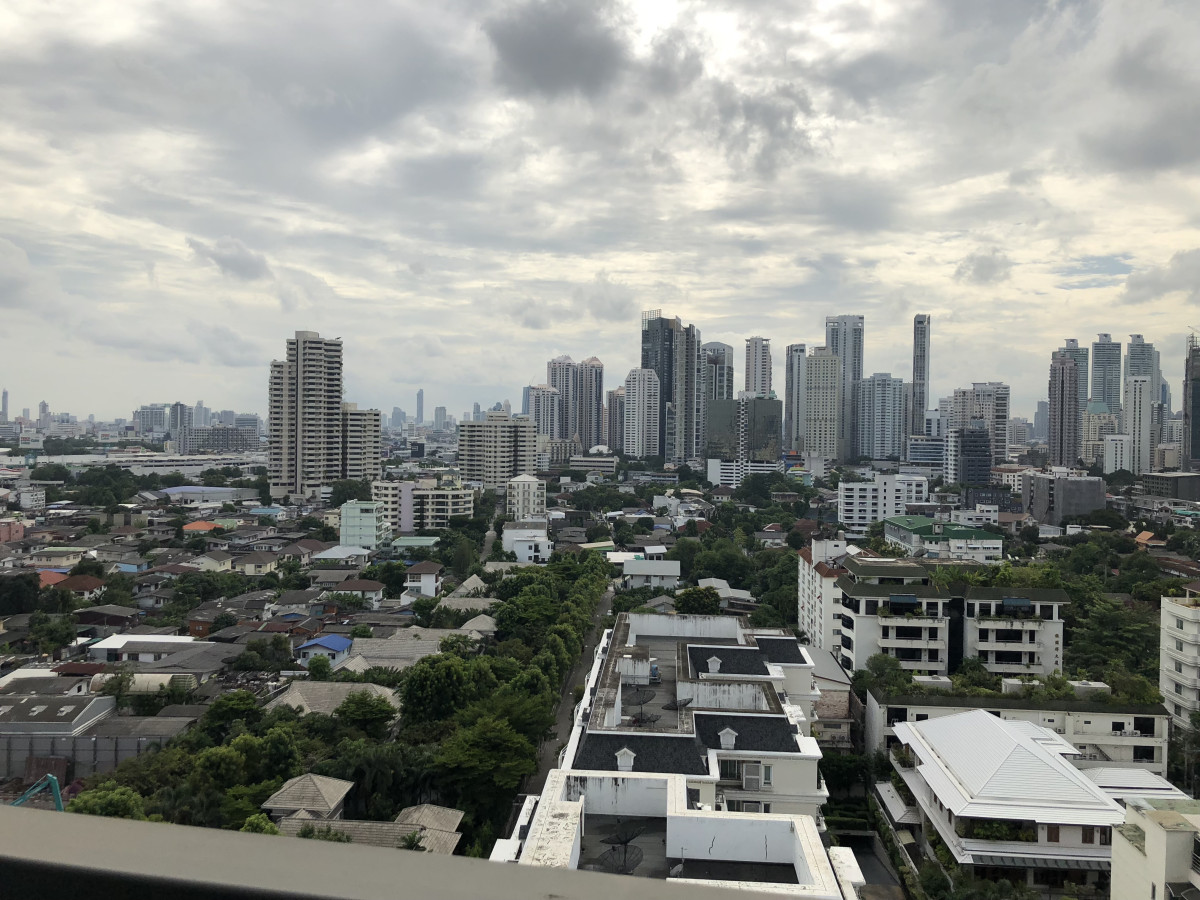 Rhythm Sukhumvit 36-38 I BTS Thonglor I Rare Type Good view I #O