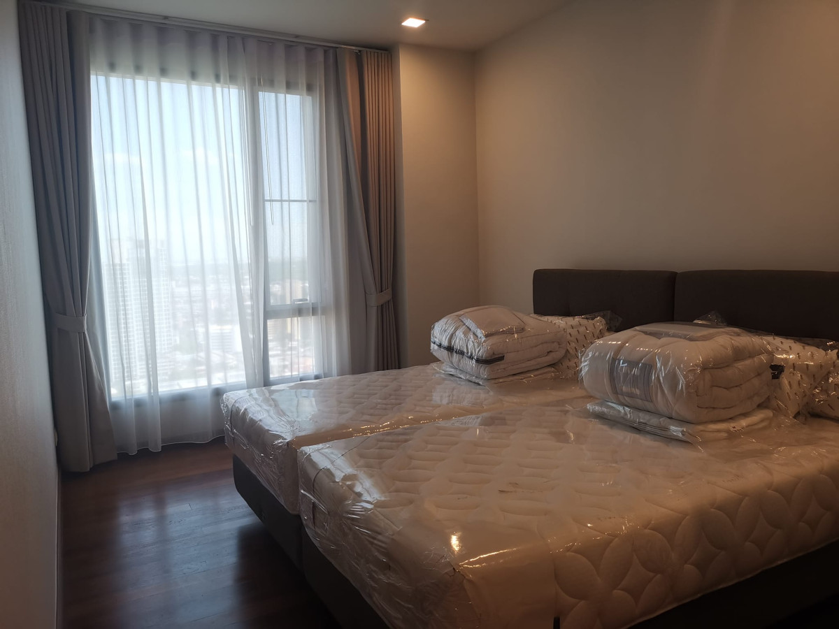 ASHTON MORPH 38 I BTS THONGLOR I 3BED4BATH PET FRIENDLY !!!!!!! READY TO MOVE IN HIGH FLOOR AND RIVER VIEW WIND FLOW I HL