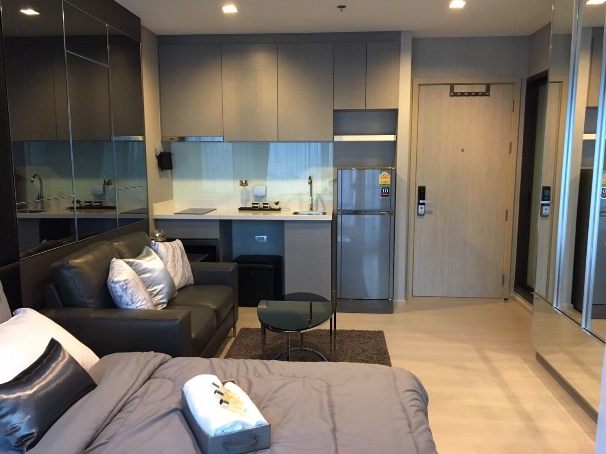 Rhythm Sukhumvit 36-38 I BTS Thonglor I Beautiful Room Good Price I #HL