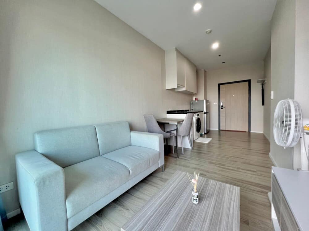 Amber Condominium By Eastern Star | MRT Tiwanon | Good Price Spacious Room | #HL