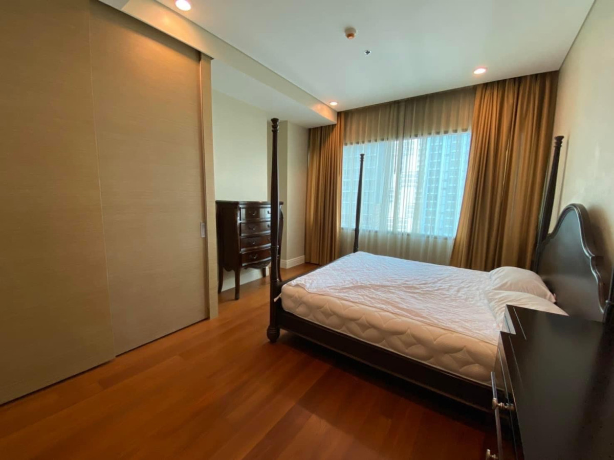 Bright Sukhumvit 24 | BTS Phrom Phong | The best price | #HL