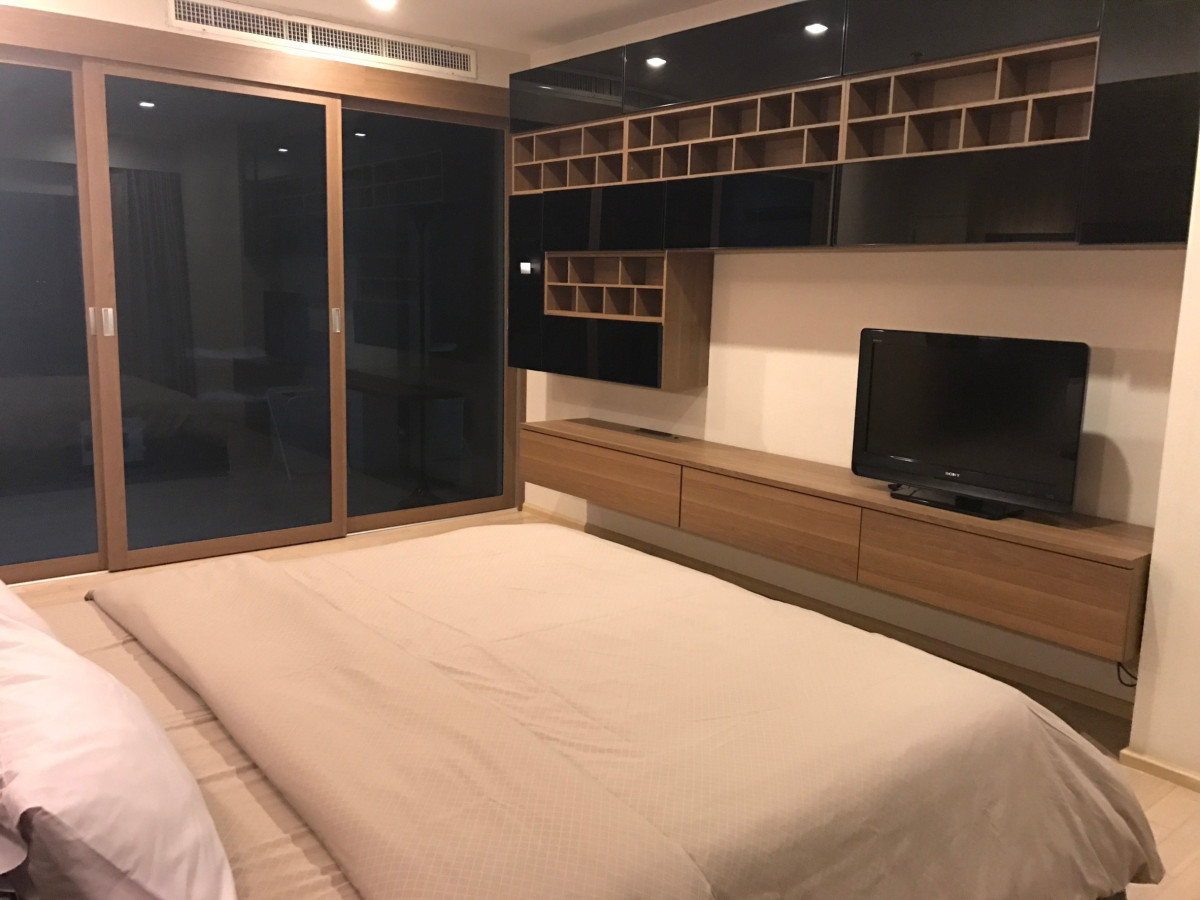 NOBLE REMIX SUKHUMVIT 36 I BTS THONGLOR I 3BED3BATH CONNECTED TO BTS THONGLOR I HL