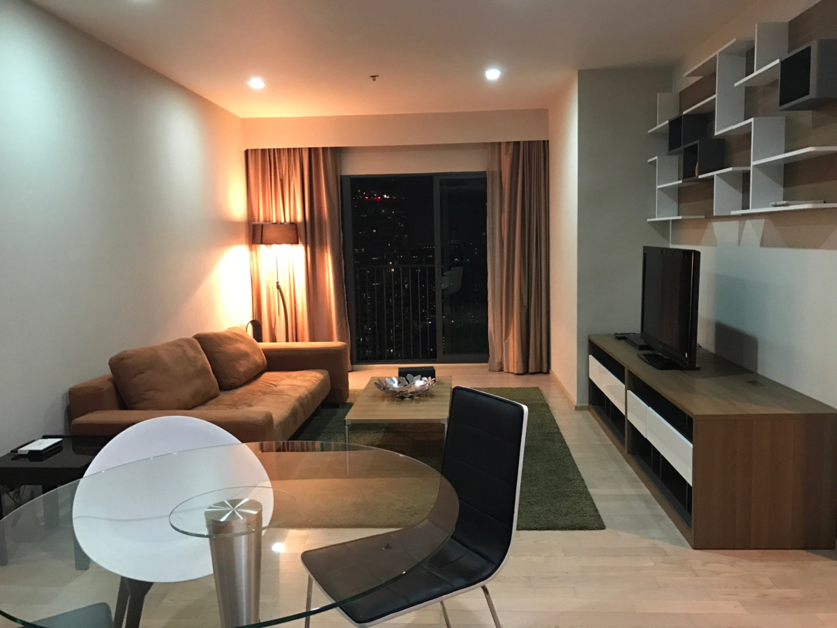 NOBLE REMIX SUKHUMVIT 36 I BTS THONGLOR I 3BED3BATH CONNECTED TO BTS THONGLOR I HL