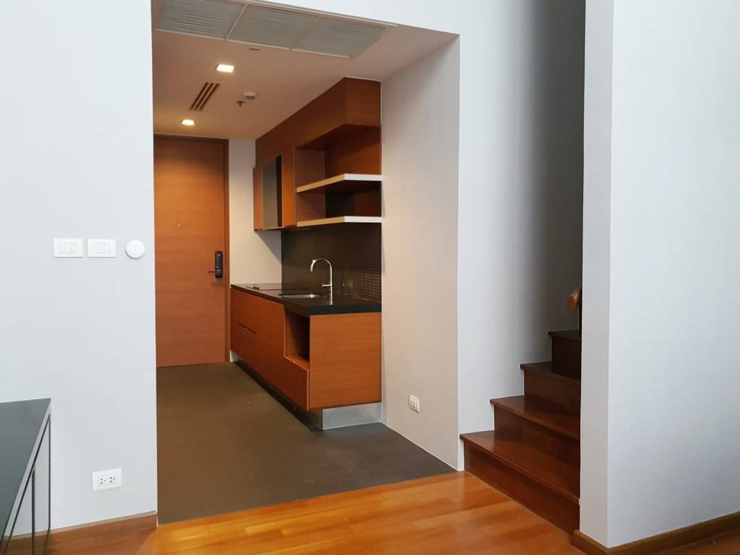 ASHTON MORPH38 I BTS THONGLOR I PET FRIENDLY 2BEDROOM AND PRIVATE POOL READY TO MOVE IN I HL