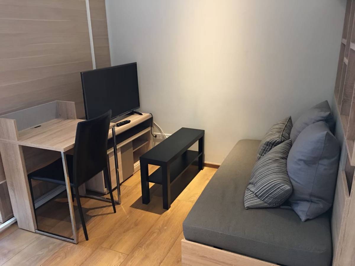 PARK ORIGIN PHROMPHONG I BTS PHROMPHONG I STUDIO 16K READY TO MOVE IN AND FREE SHUTTLE BUS I HL