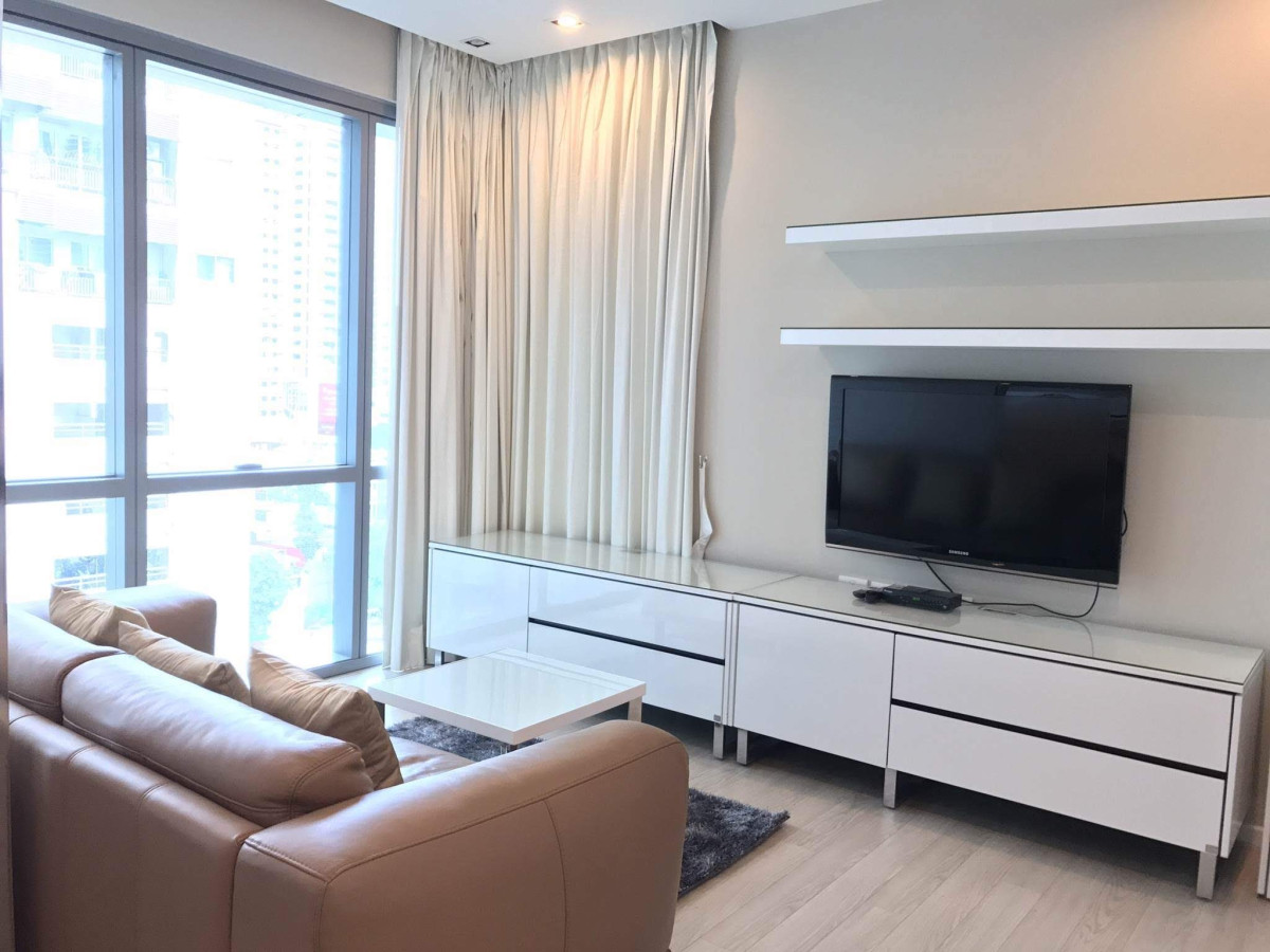 The Room Sukhumvit 21 I BTS Asoke MRT Sukhumvit I #HL