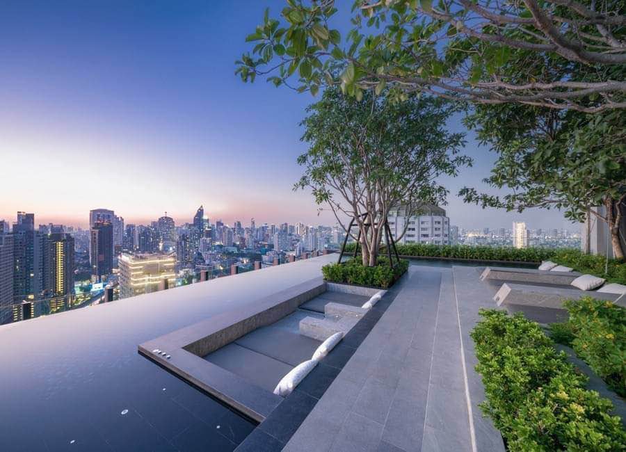 LAVIQ SUKHUMVIT 57 I BTS THONGLOR I 3BED3BATH LUXURY THONGLOR FENDI DECORATED READY TO RENT I HL