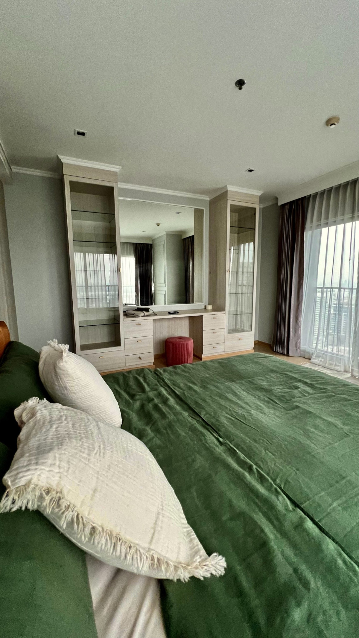 Noble Remix Sukhmvit 36 I BTS Thonglor I 3bedroom in Thonglor Beautiful room Good Price Big space Connect BTS Thonglor I #HL