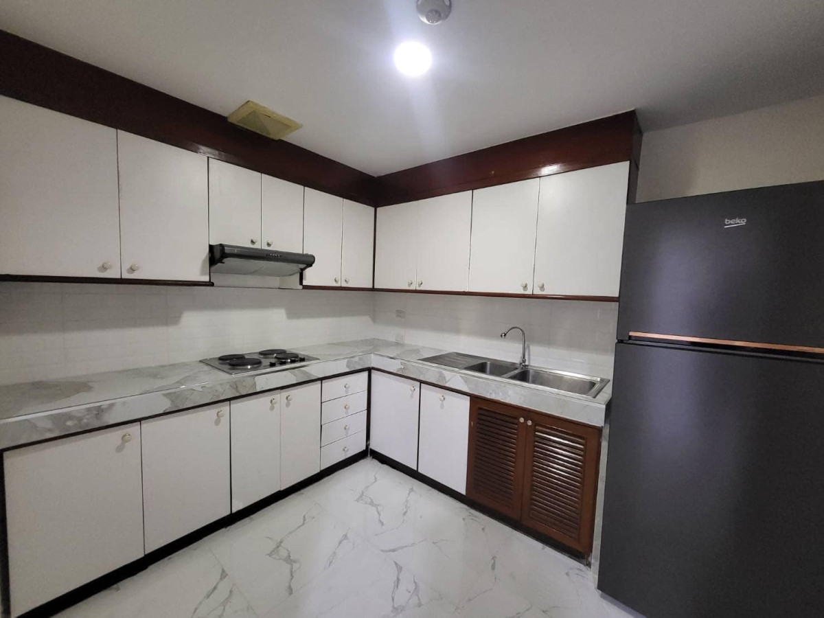 MOON TOWER l BTS THONGLOR l 300SQ.M. 4BED4BATH READY FOR RENT l #hl