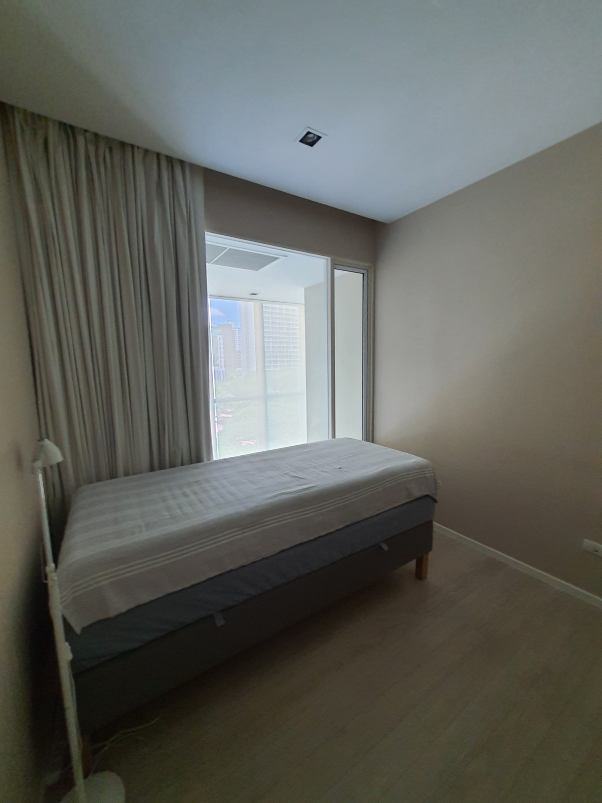 The Room Sukhumvit 21 I BTS Asoke MRT Sukhumvit I Rare Duplex Type #HL