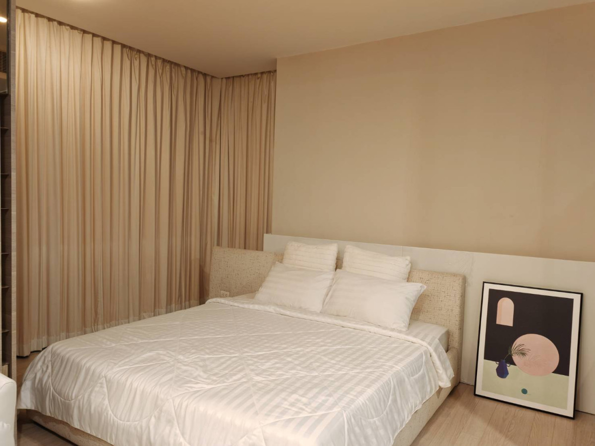 The Room Sukhumvit 21 I BTS Asoke MRT Sukhumvit I #HL