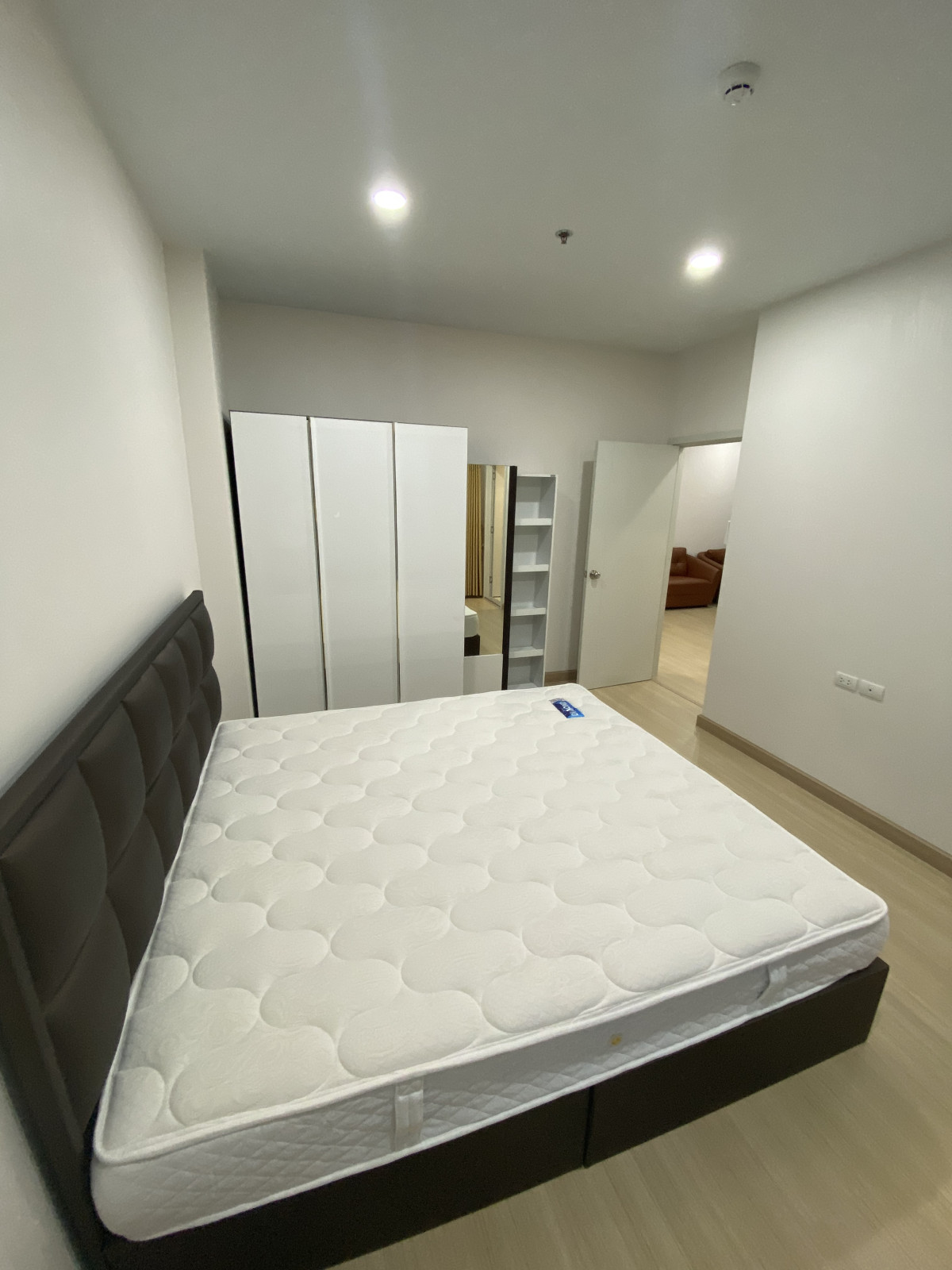 Supalai Loft Prajadhipok - Wongwian Yai l BTS wongwianyai l#HL