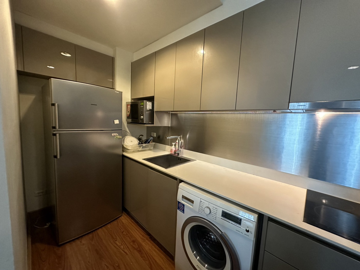 The Address Sukhumvit 42 | BTS Ekkamai |  very good price #HL