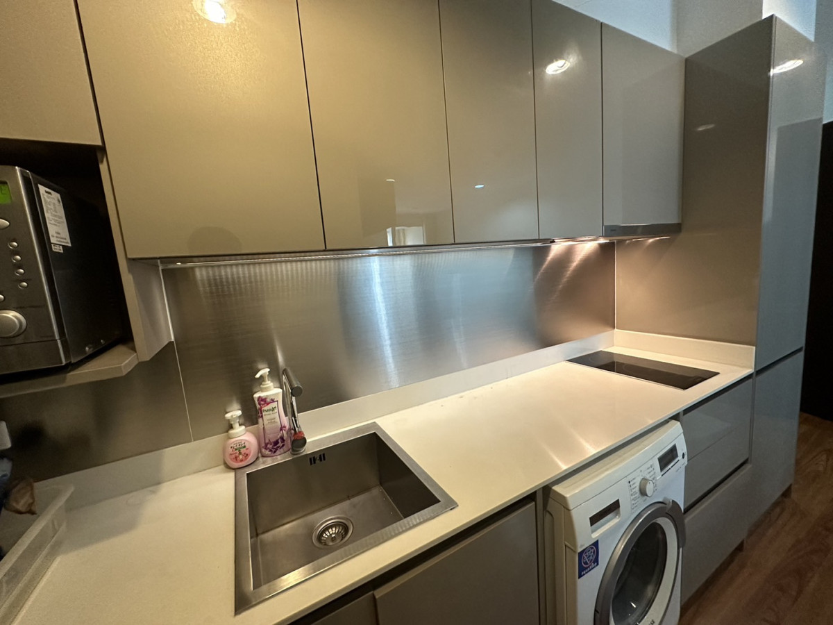 The Address Sukhumvit 42 | BTS Ekkamai |  very good price #HL