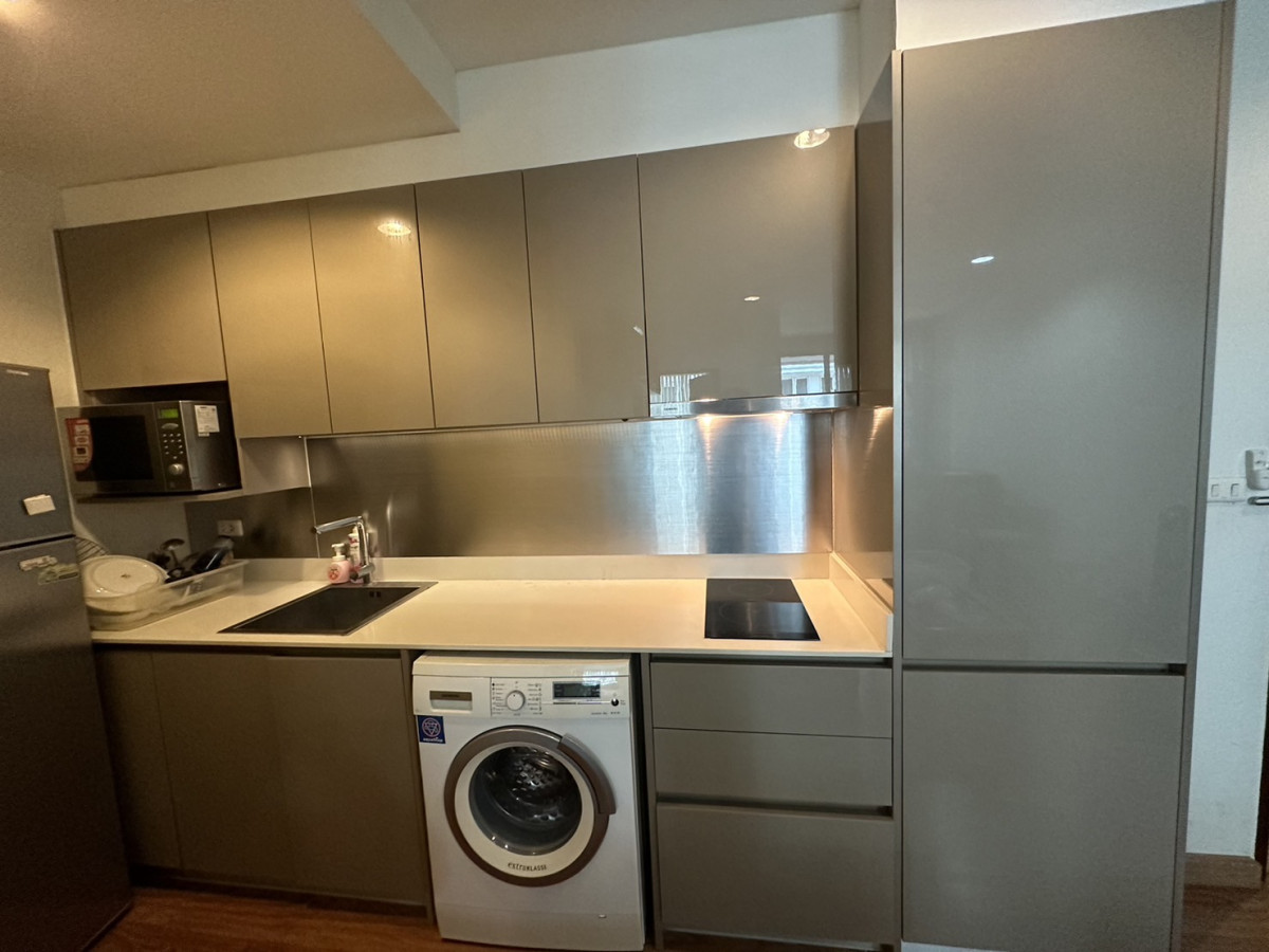 The Address Sukhumvit 42 | BTS Ekkamai |  very good price #HL