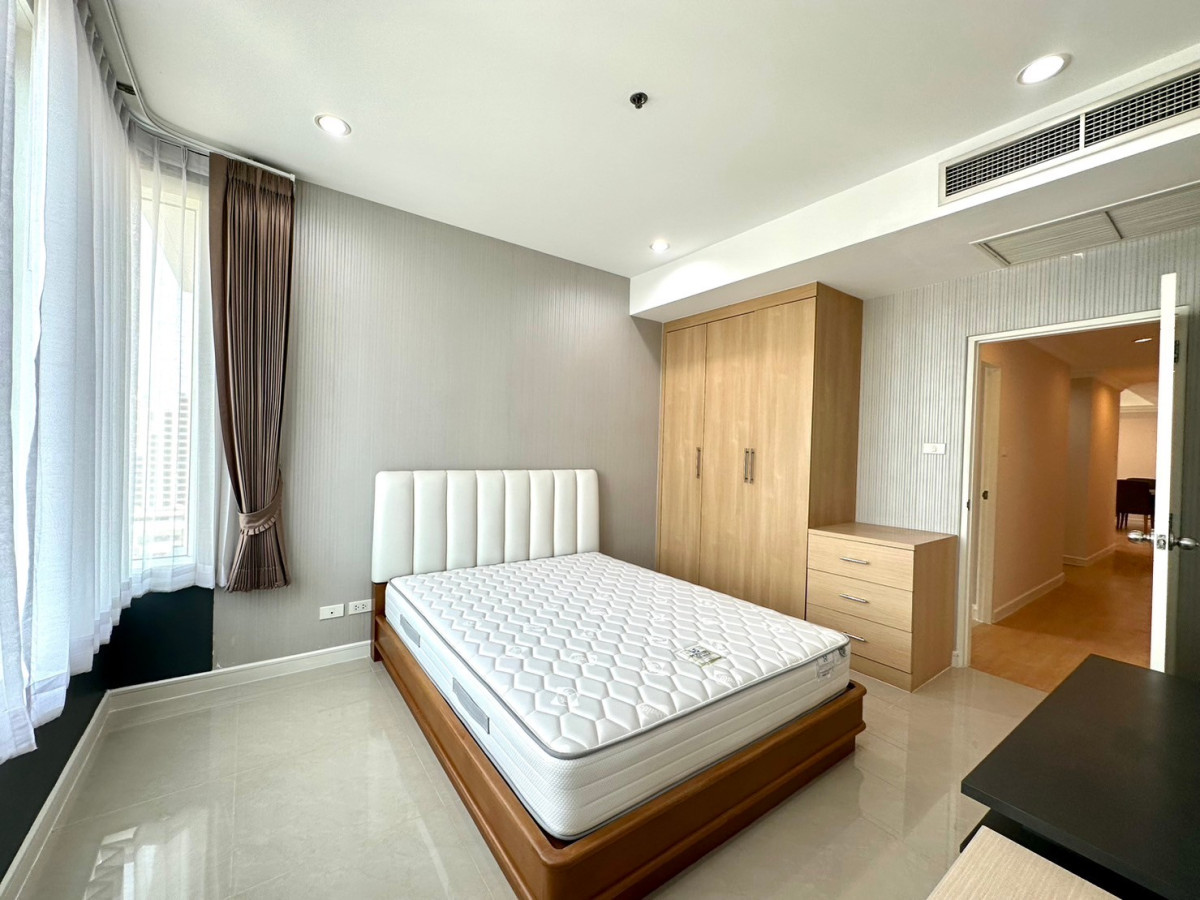 BAAN SIRI 24 I BTS PHROMPHONG I Good Price Nice View / 3b3b+1maid room I #HL