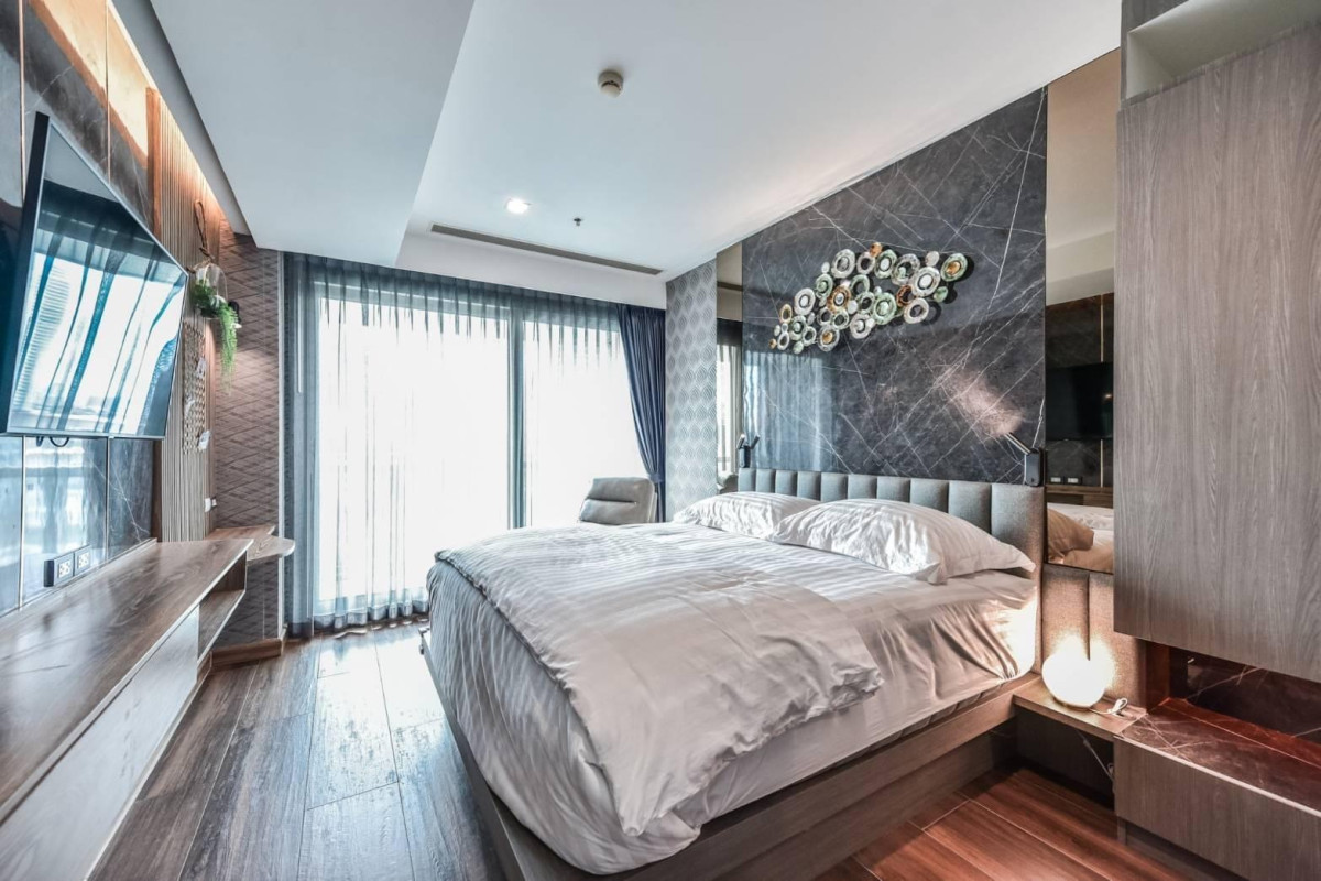 🌞SELL🌞|The River Condominium|BTS Saphan Taksin|1b sizeใหญ่ ทิศใต้ วิวแม่น้ำ#Hl