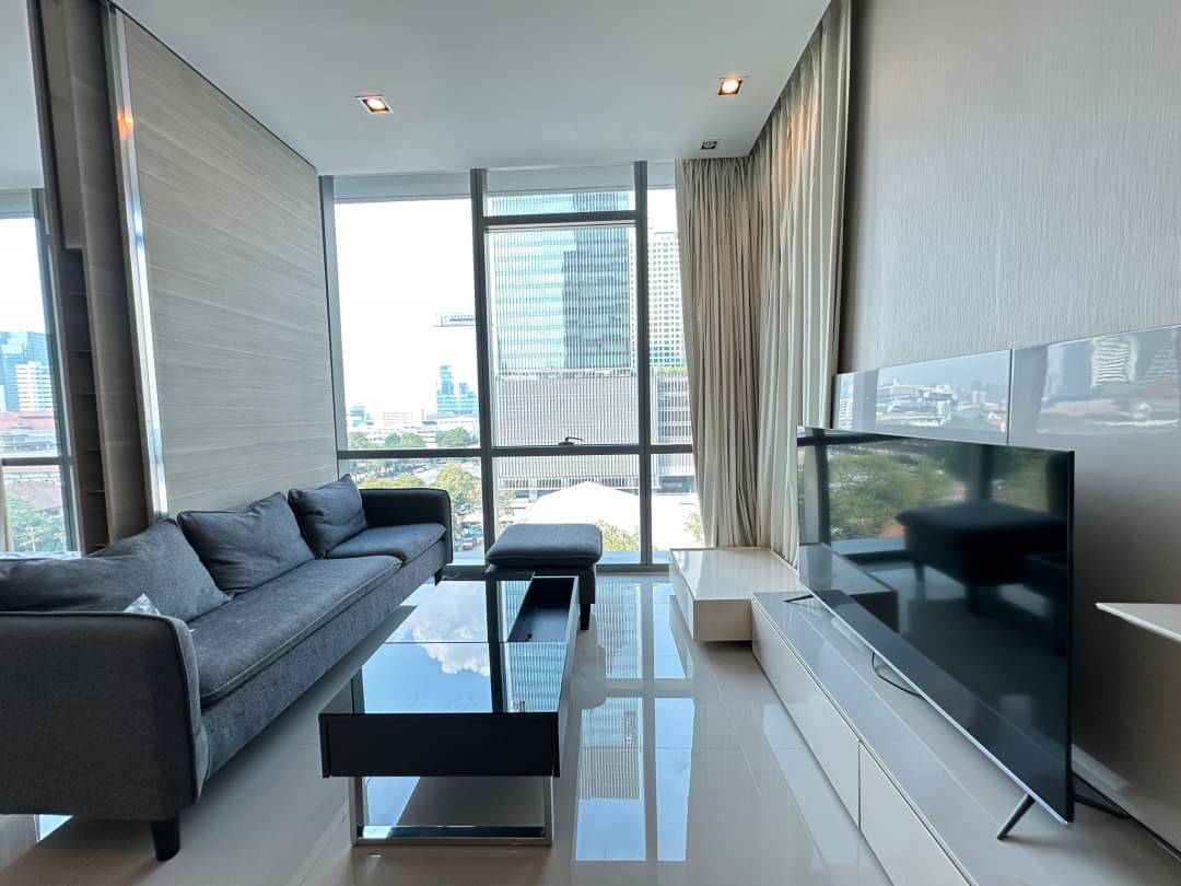 The Room Sukhumvit 21 | BTS Asoke | Very nice location close to Terminal and SWU, Good price #HL