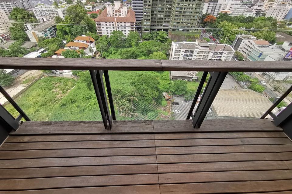 THE MONUMENT THONGLOR I BTS THONGLOR I ULTIMATE CLASS pet allowed WITH PRIVATE LIFT MINI PENTHOUSE ABOVE120SQ.M. READY FOR RENT I #HL