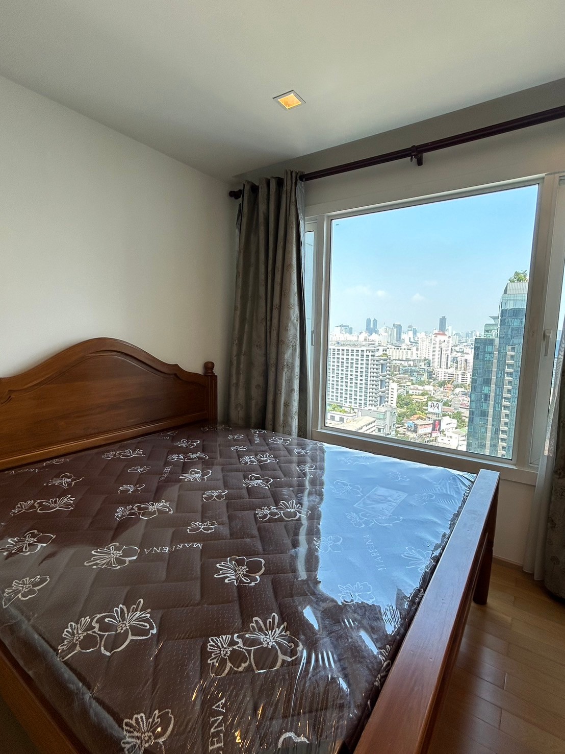 Siri at Sukhumvit I BTS Thonglor I Best Price, Super High Floor, Nice View I #HL