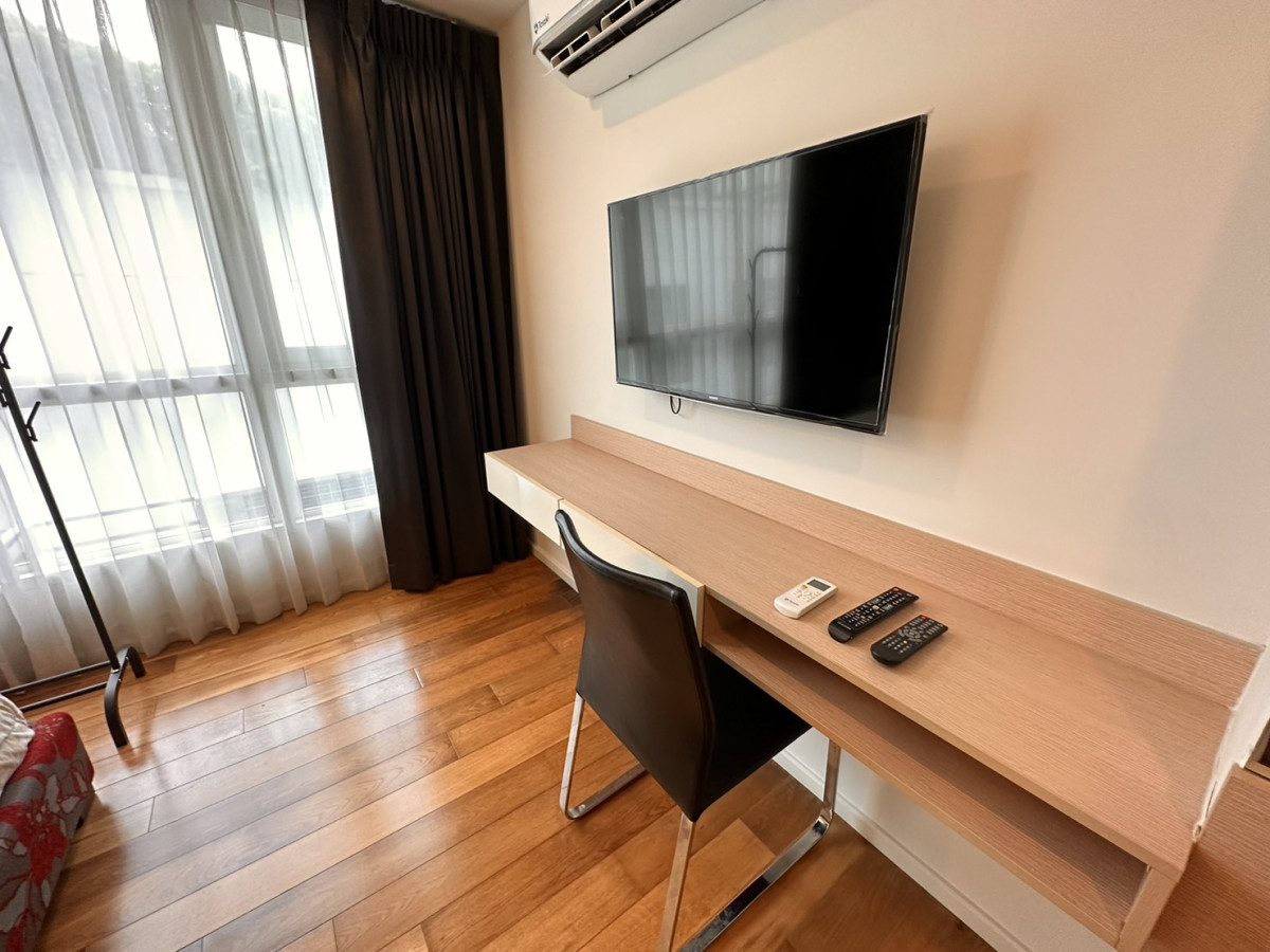 15 Sukhumvit Residences l BTS Nana , BTS Asoke I Good price  #HL