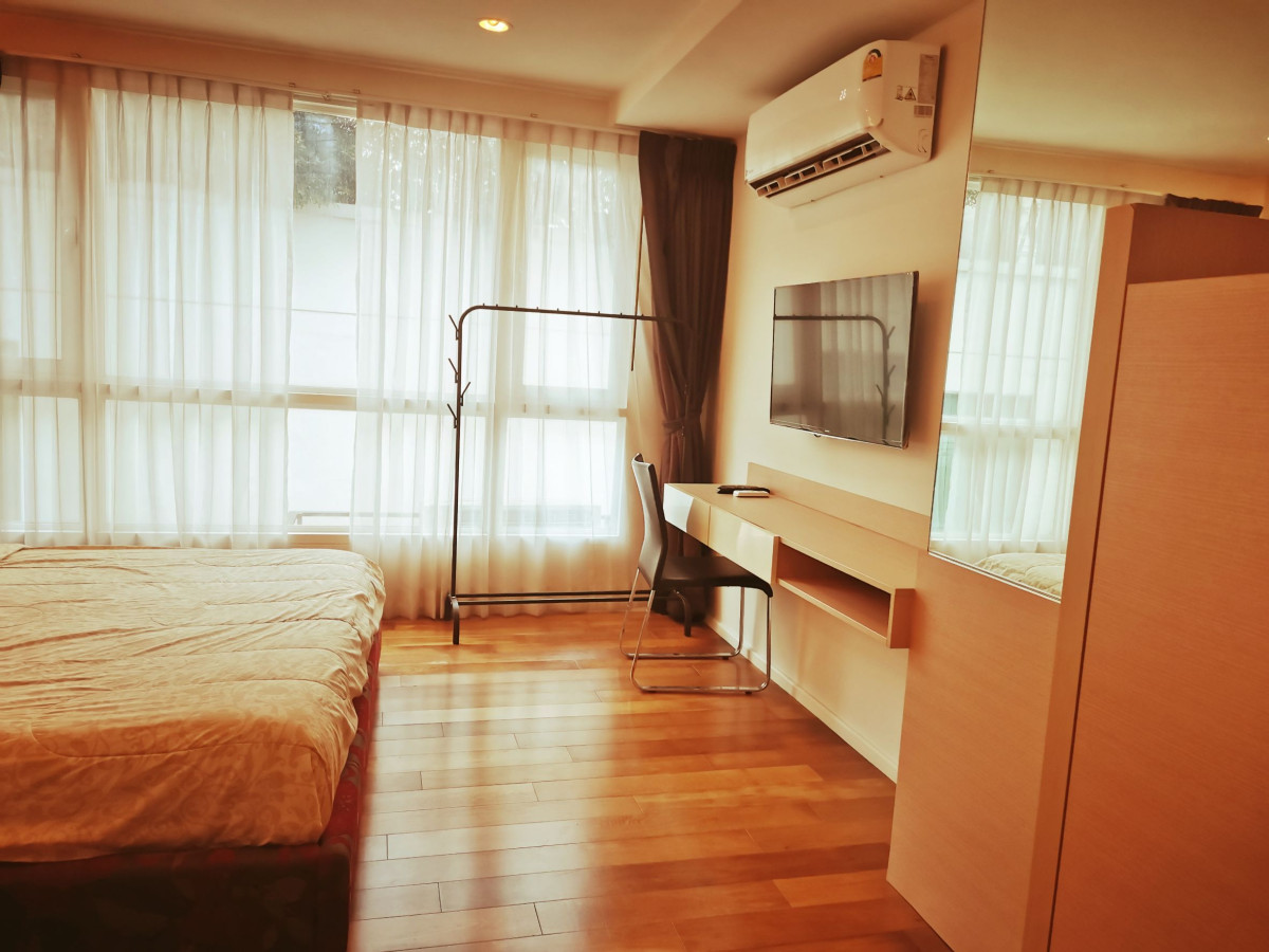 15 Sukhumvit Residences l BTS Nana , BTS Asoke I Good price  #HL