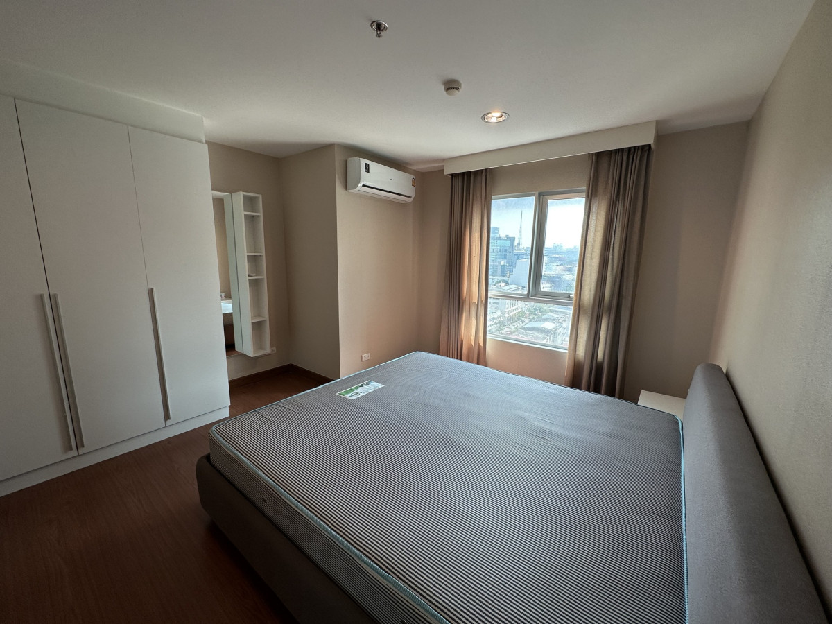 Belle Grand Rama 9 | MRT Rama 9 | Beautiful room, City View, Tops supermarket is 1 min away, Hot Project, Nice location #HL