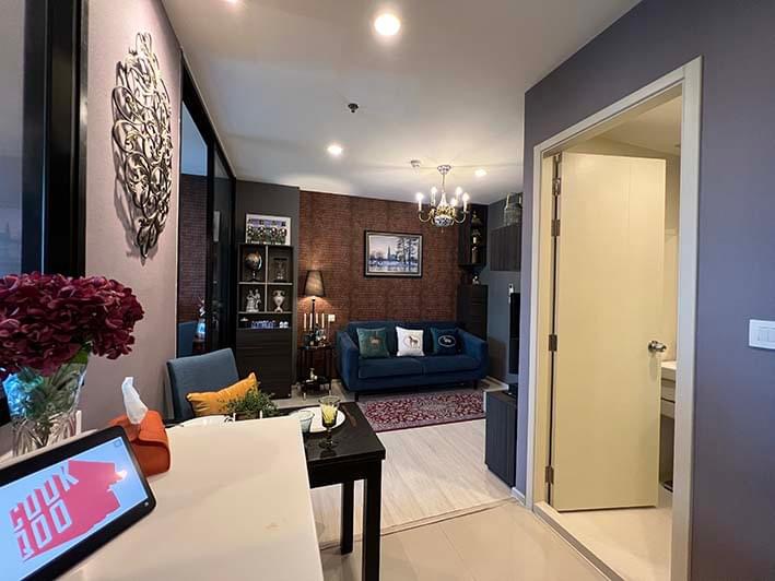 Life Asoke l MRT Phetchaburi & ARL Makkasan | Beautiful room, Built in whole room, Fully furnished, Classic style and Ready to Move in #HL