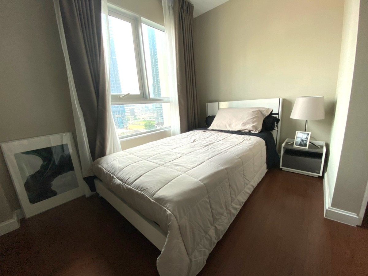 Belle grand Rama 9 | MRT Rama 9 | Duplex, Very Beautiful room, City view, Nice location near Jodd Fair and Supermarket 0 m. and Ready to move in #HL