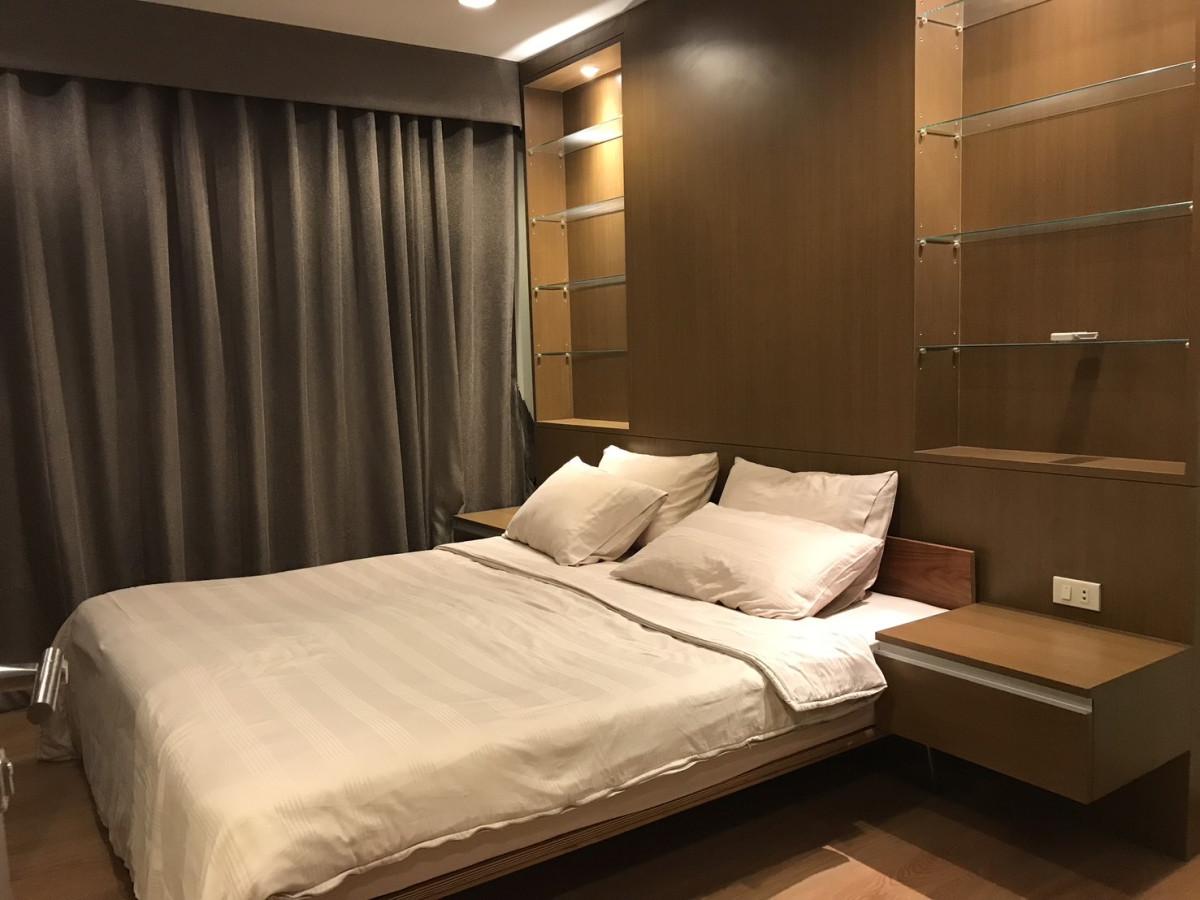 The Address Sukhumvit42 | BTS Ekkamai | ready to move good price | HL