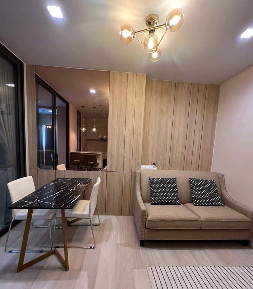 Life One Wireless | BTS Ploenchit | Nice Price, High floor, Warm style #HL