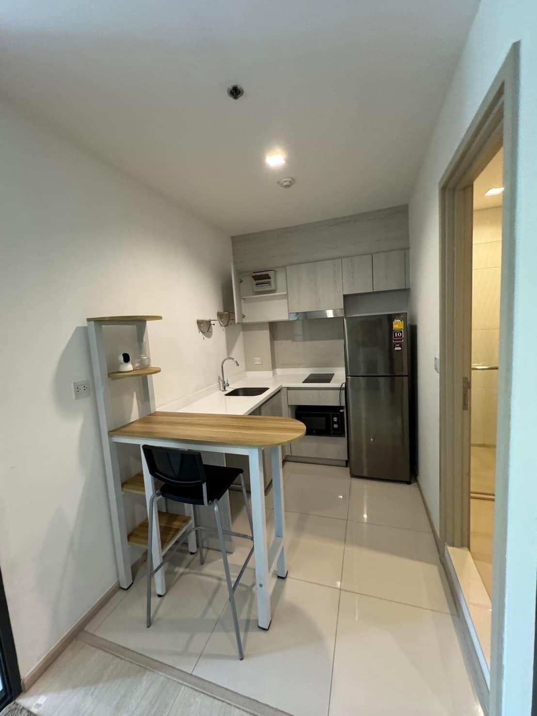 Life One Wireless | BTS Ploenchit | Very High floor, Nice decoration, Good Price #HL