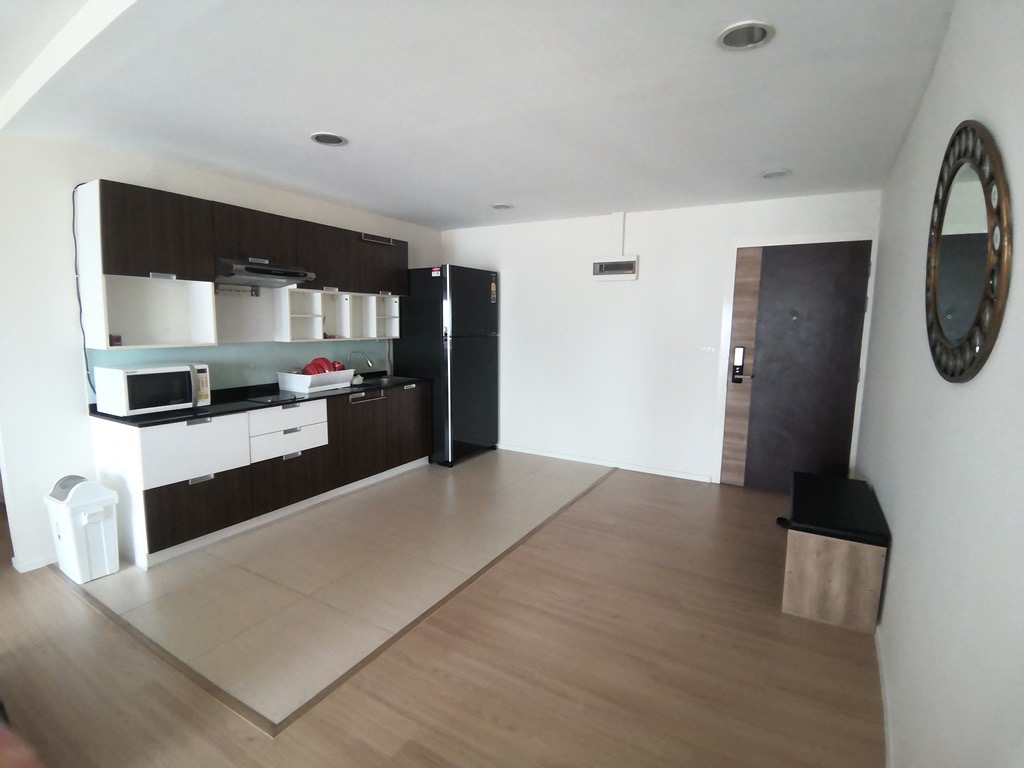 Renova Residence | BTS Ploenchit | 3 bed the best deal !  #HL