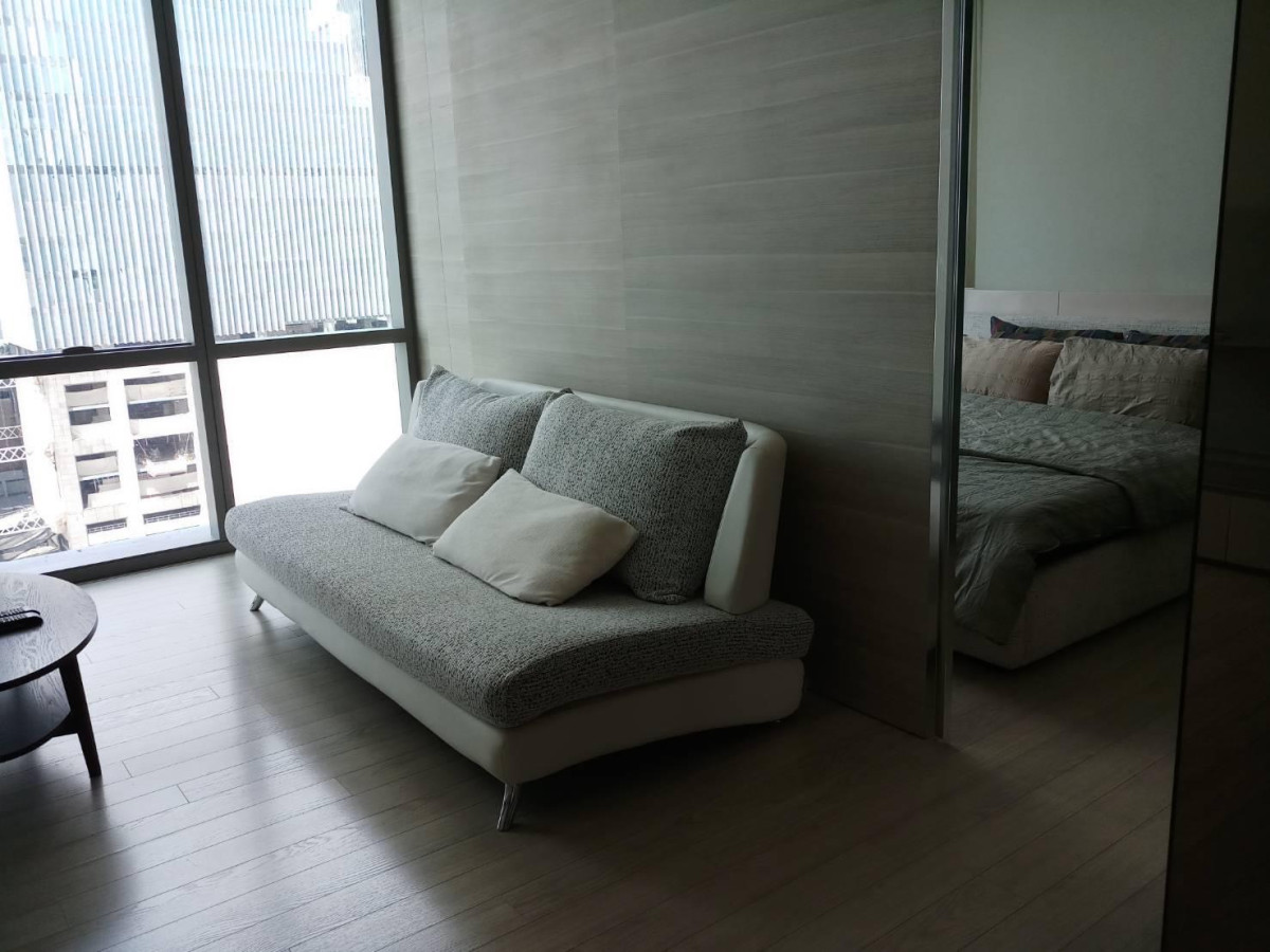 The Room Sukhumvit 21 I BTS Asoke , MRT Sukhumvit I 🌈 Exclusive Room With Special Price 🌈 I #HL