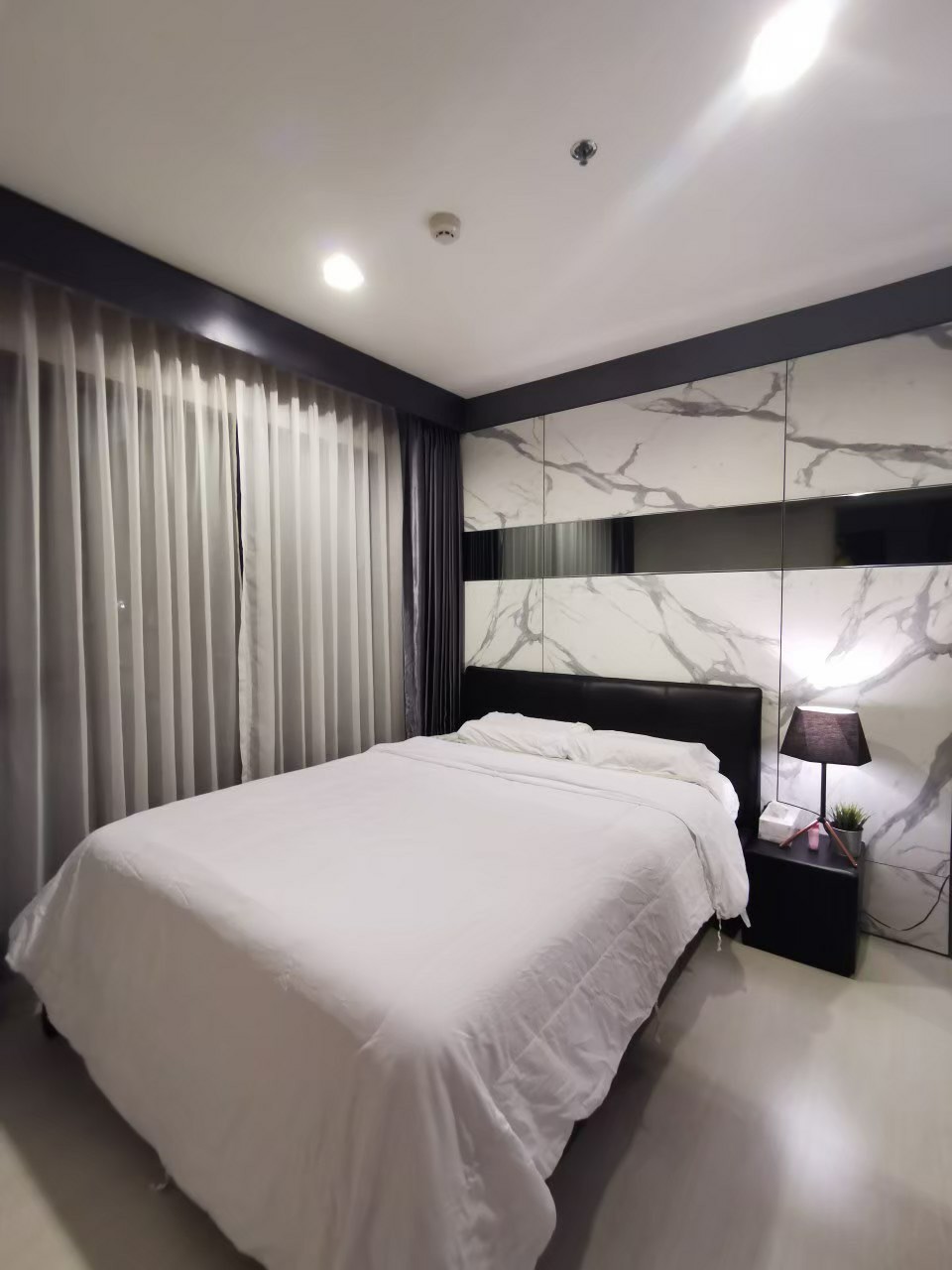 Rhythm Sukhumvit 36-38 I BTS Thonglor I 🌈 Shocking Price🌈 Nice Room and Decoration 🌈 I #HL