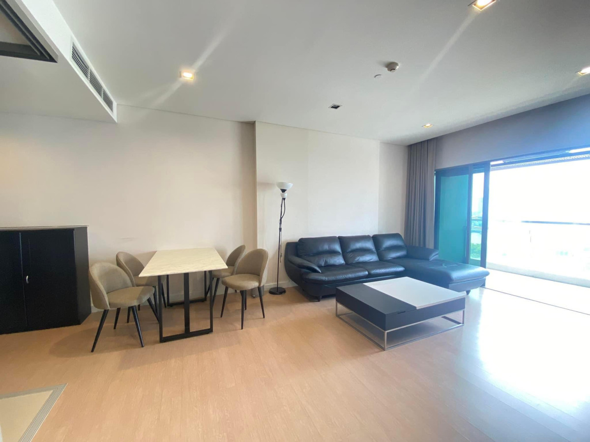 The Room Charoenkrung 30 | BTS Saphan Taksin | good deal good price🔥🔥| #HL