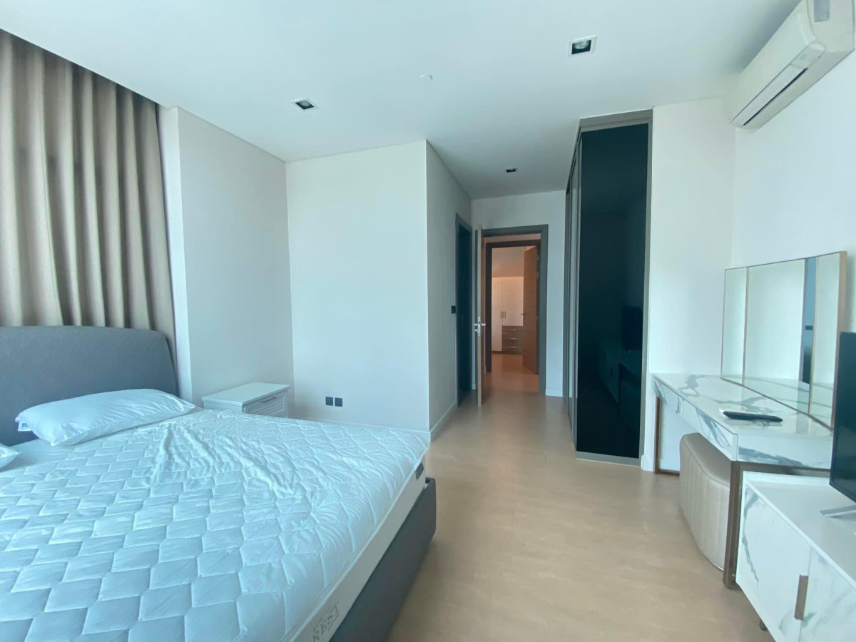 The Room Charoenkrung 30 | BTS Saphan Taksin | good deal good price🔥🔥| #HL