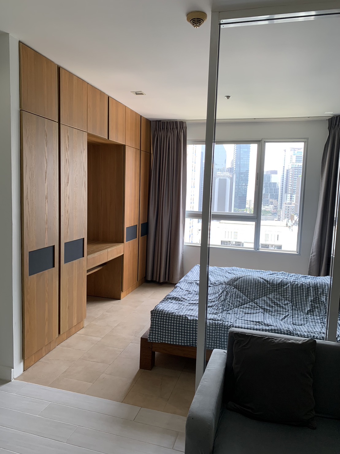 Condo One X Sukhumvit 26 | BTS Phorm Phong | 🌈 Exclusive Room With Special Price 🌈I #HL